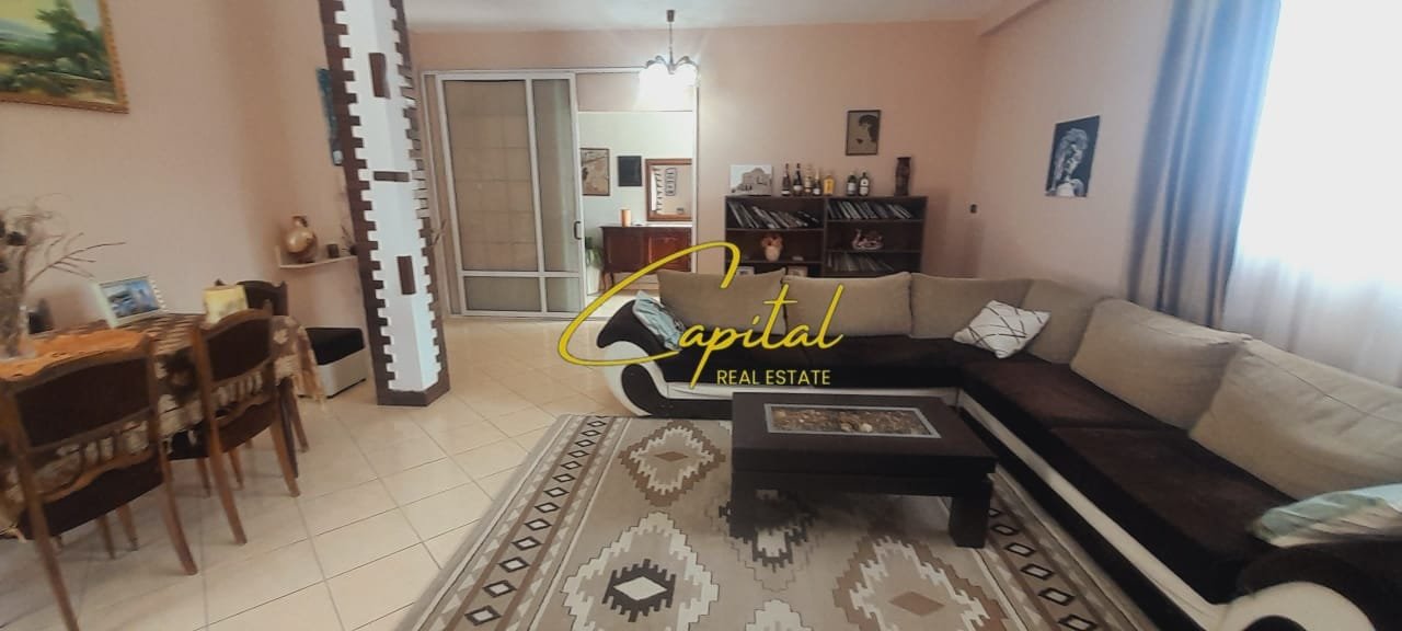 WhatsApp Image 2025-10-03 at 3.05.27 PM SHITET SHTEPI PRIVATE 155 M2 YZBERISHT 150.000 EURO