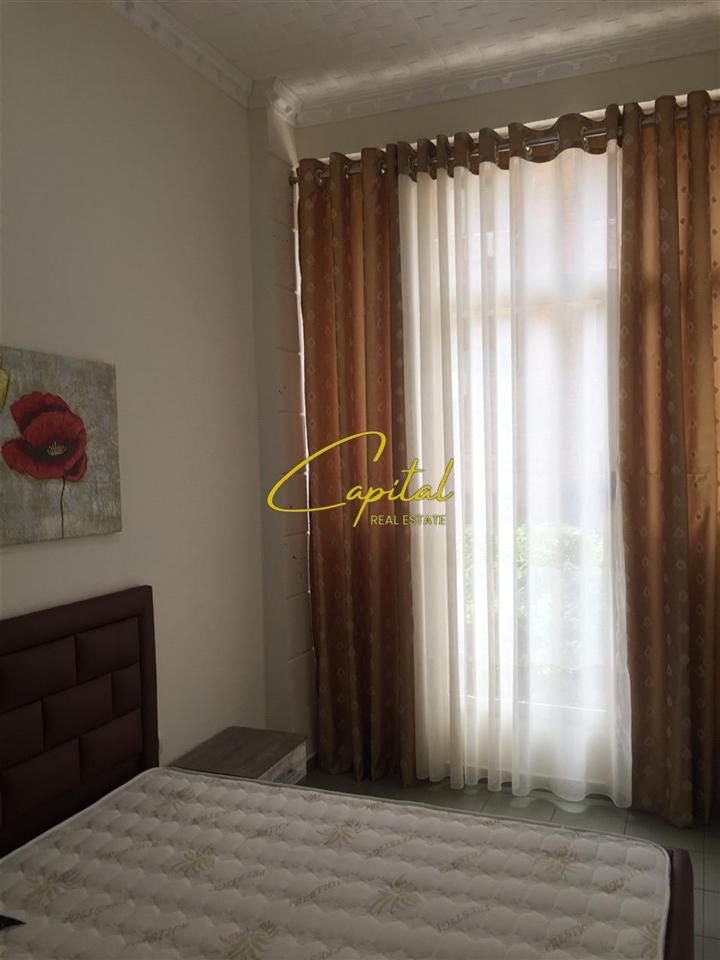 WhatsApp Image 2025-10-03 at 9.53.00 AM APARTAMENT ME QERA 1+1 PAZARI I RI 50.000 LEKE