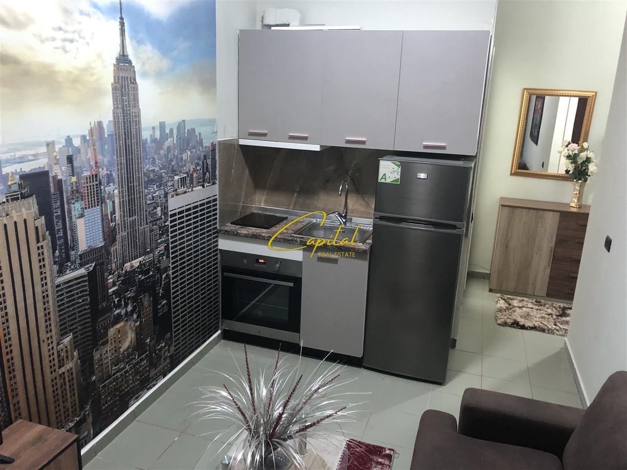 WhatsApp Image 2025-10-03 at 9.53.01 AM (2) APARTAMENT ME QERA 1+1 PAZARI I RI 50.000 LEKE