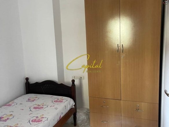 APARTAMENT ME QERA 2+1 KOPSHTI BOTANIK 45.000 LEKE
