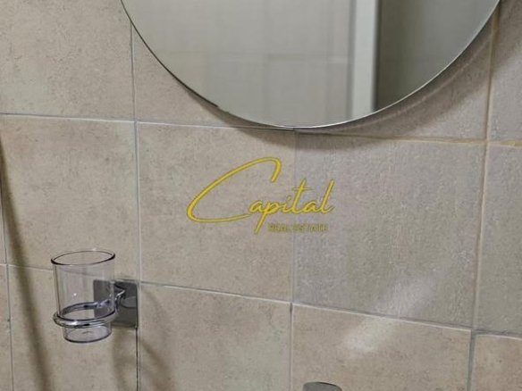 APARTAMENT STUDIO ME QERA 40 M2 RRUGA E DIBRES 65.000 LEKE