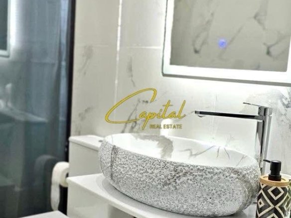 APARTAMENT STUDIO ME QERA 30 M2 RRUGA E DIBRES 50.000 LEKE