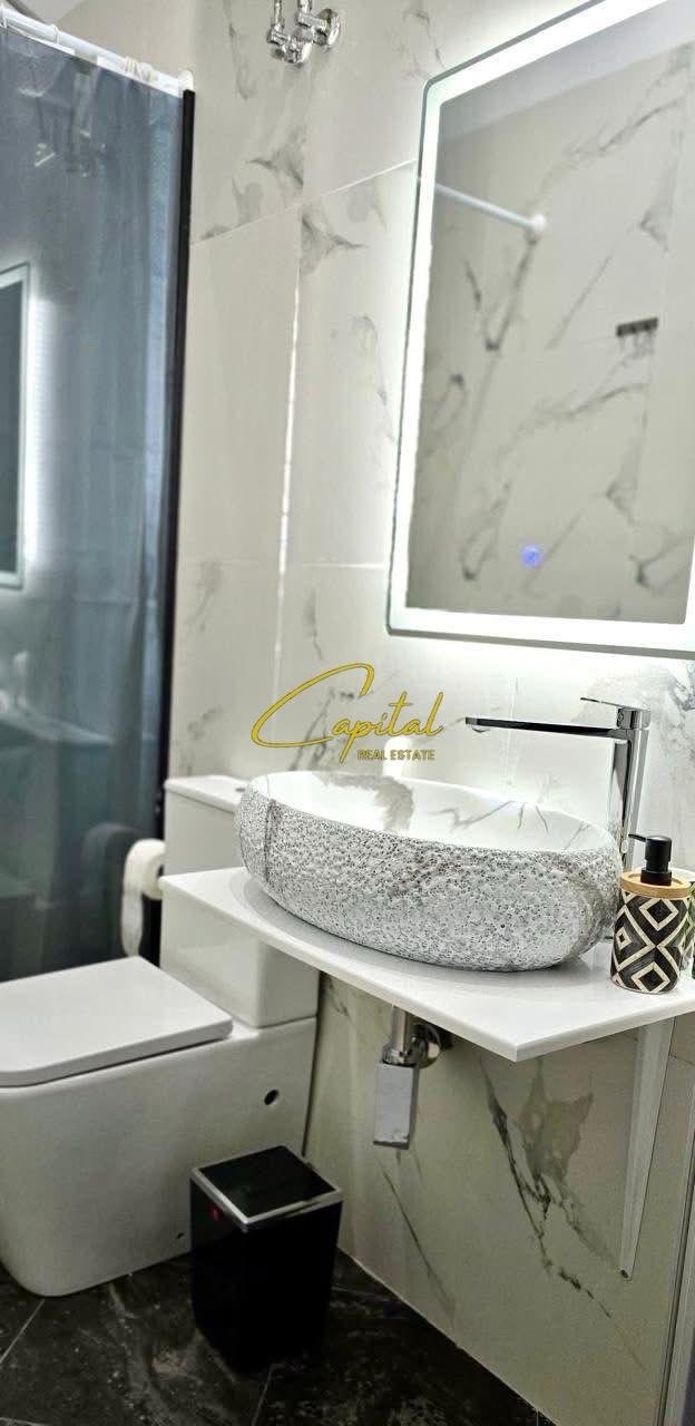 APARTAMENT STUDIO ME QERA 30 M2 RRUGA E DIBRES 50.000 LEKE