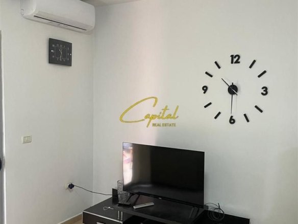 APARTAMENT ME QERA 2+1+2 PAZARI I RI 60.000 LEKE