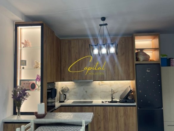 APARTAMENT ME QERA 1+1 GOLDEN PARK 3 45.000 LEKE