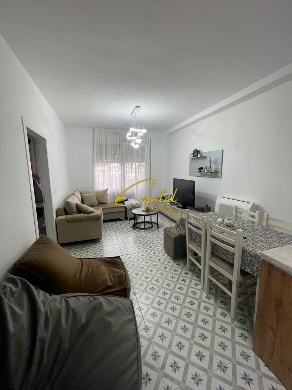 APARTAMENT ME QERA 1+1 GOLDEN PARK 3 45.000 LEKE