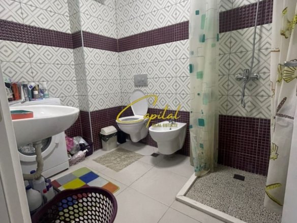 APARTAMENT ME QERA 1+1 GOLDEN PARK 3 45.000 LEKE