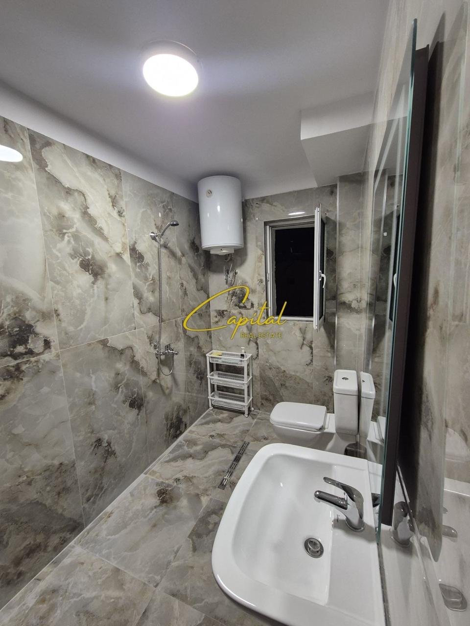WhatsApp Image 2025-10-07 at 5.05.29 PM APARTAMENT ME QERA 1+1 ISH TREGU ELEKTIRK 40.000 LEKE