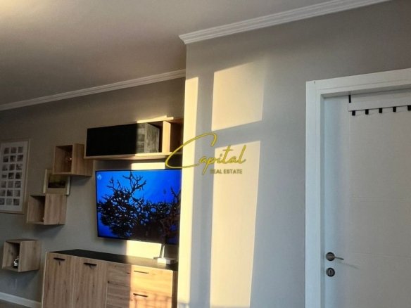 APARTAMENT ME QERA 2+1 YZBERISHT 500 EURO