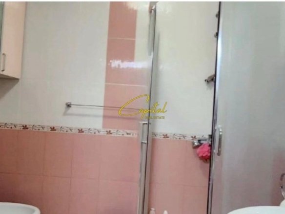 APARTAMENT ME QERA 1+1 PROKURORIA E TIRANES 520 EURO
