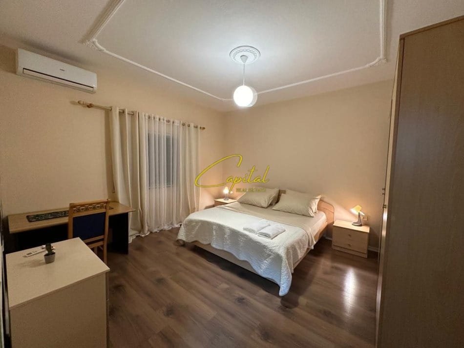 WhatsApp Image 2025-10-08 at 11.35.14 AM APARTAMENT ME QERA 3+1+3 ISH FUSHA AVIACIONIT 750 EURO