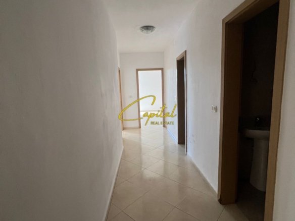 ZYRE ME QERA 140 M2 ISH EKSPOZITA 1000 EURO