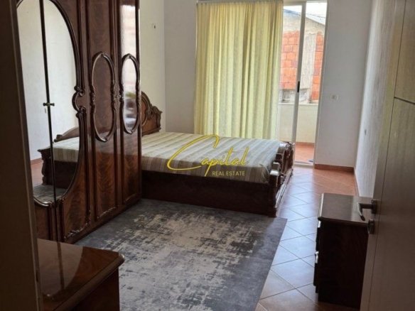 APARTAMENT ME QERA 2+1 FRESKU 420 EURO