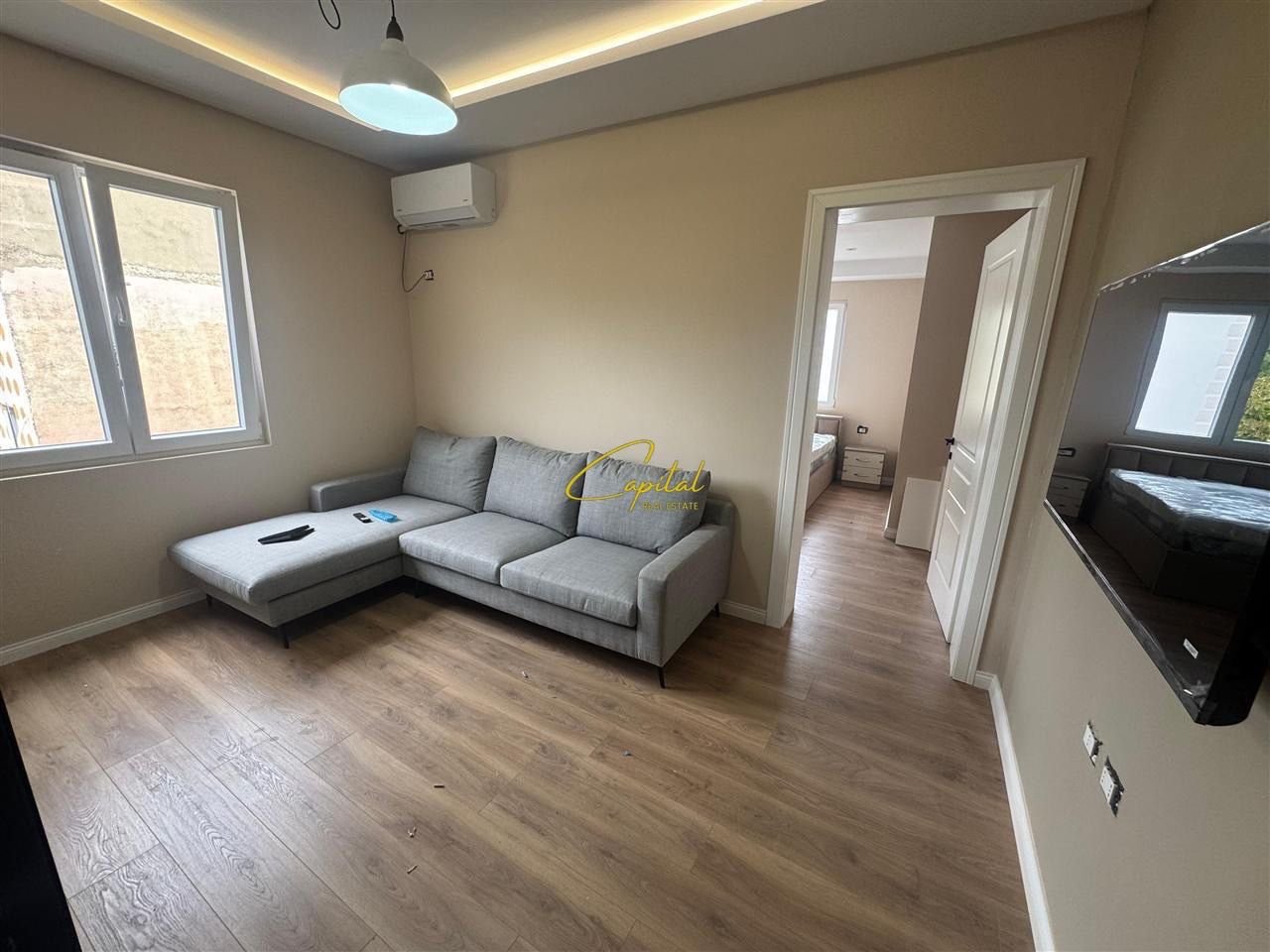 APARTAMENT ME QERA 1+1 ISH STACIONI TRENIT 55.000 LEKE