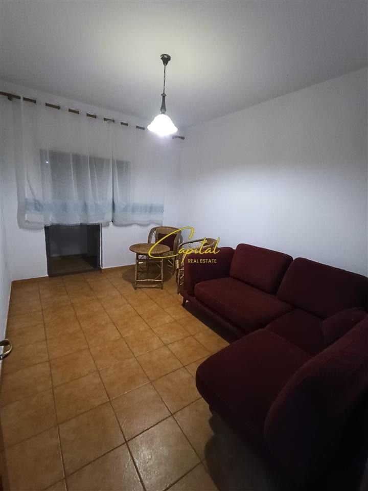 APARTAMENT ME QERA 3+1+2 KINOSTUDIO 50.000 LEKE