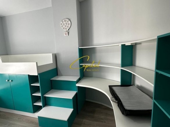 APARTAMENT ME QERA 2+1+2 21 DHJETORI 80.000 LEKE