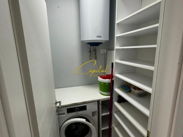 APARTAMENT ME QERA 2+1+2 21 DHJETORI 80.000 LEKE