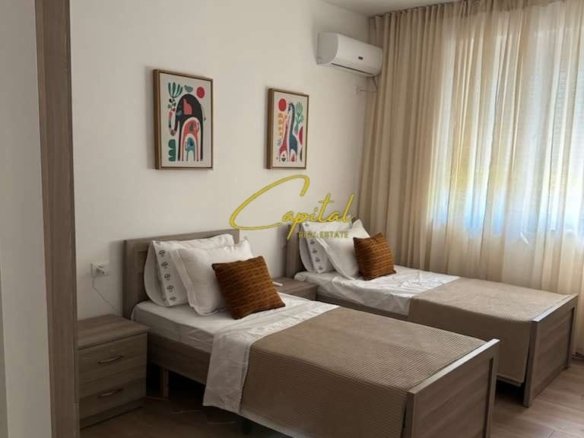 APARTAMENT ME QERA 2+1 RRUGA E DURRESIT 95.000 LEKE