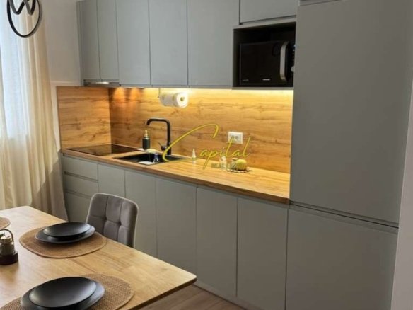 APARTAMENT ME QERA 2+1 RRUGA E DURRESIT 95.000 LEKE
