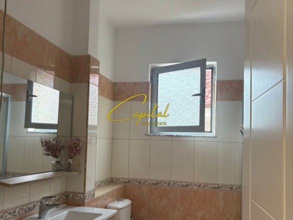 APARTAMENT ME QERA 2+1 RRUGA E ELBASANIT 600 EURO