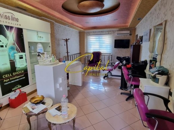 AMBIENT BIZNESI ME QERA 130 M2 RRUGA E DURRESIT 100.000 LEKE