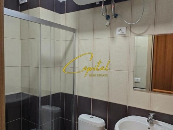 APARTAMENT ME QERA 2+1 MISTO MAME 50.000 LEKE