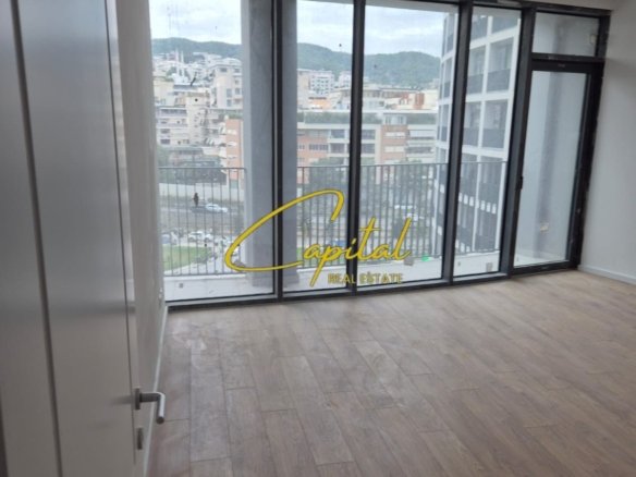 ZYRE ME QERA 105 M2 KOMPLEKSI “LAKE VIEW” 1.700 EURO