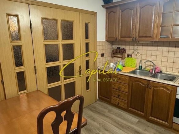APARTAMENT ME QERA 1+1 ISH EKSPOZITA 65.000 LEKE