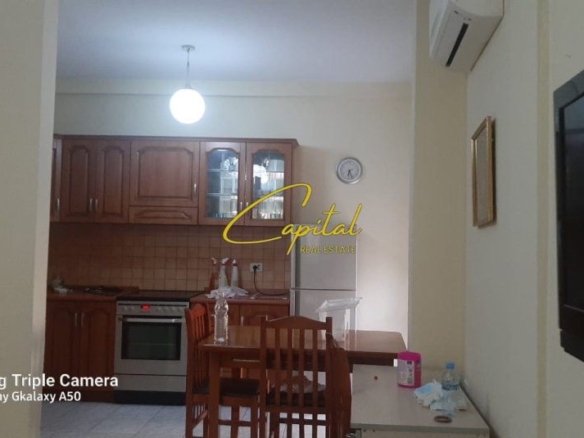 APARTAMENT ME QERA 2+1 PASKUQAN 45.000 LEKE