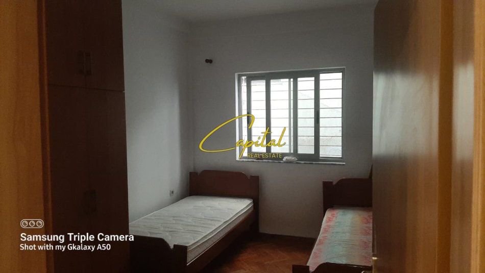 APARTAMENT ME QERA 2+1 PASKUQAN 45.000 LEKE