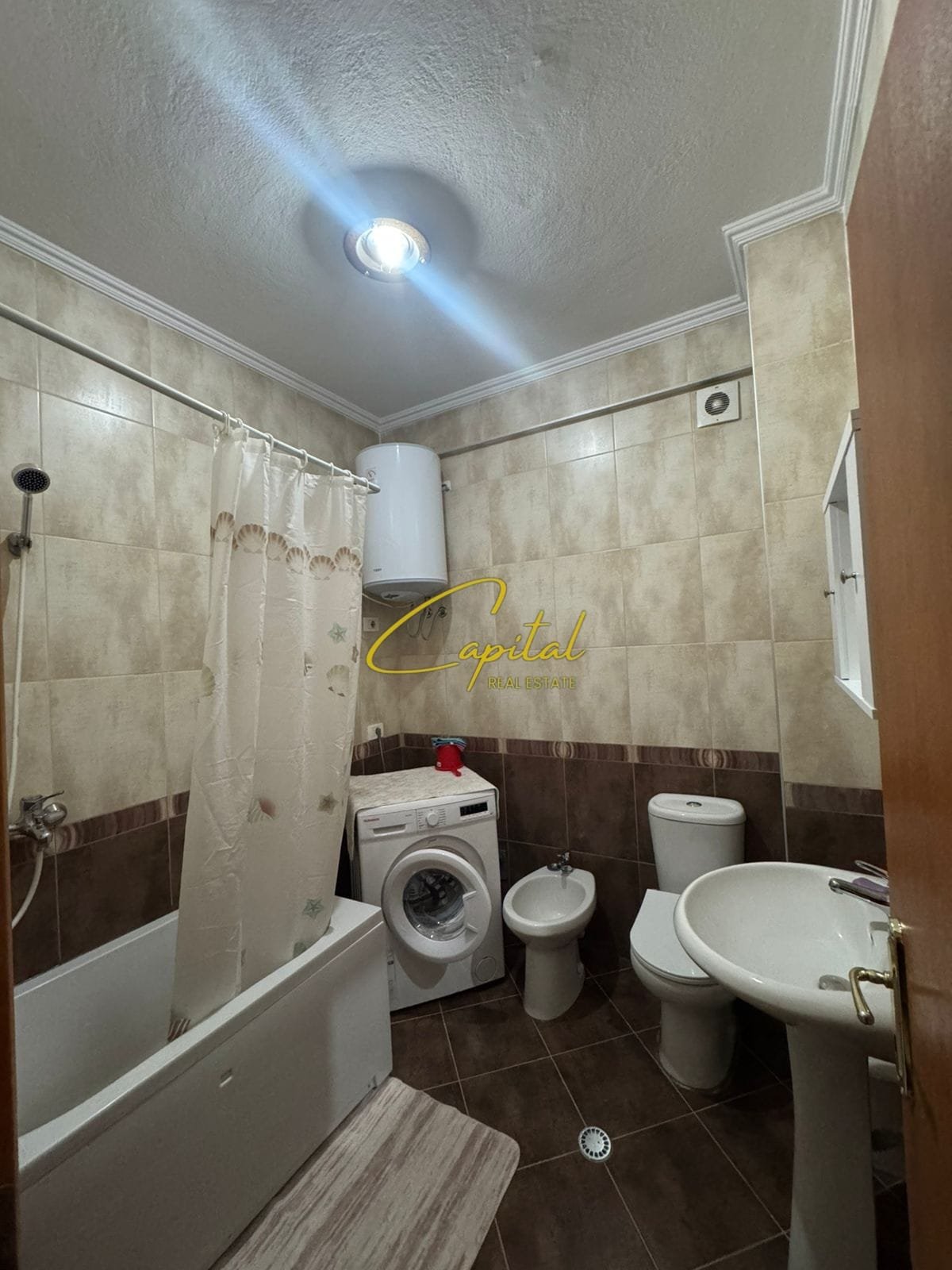 APARTAMENT ME QERA 2+1 KODRA E DIELLIT 600 EURO