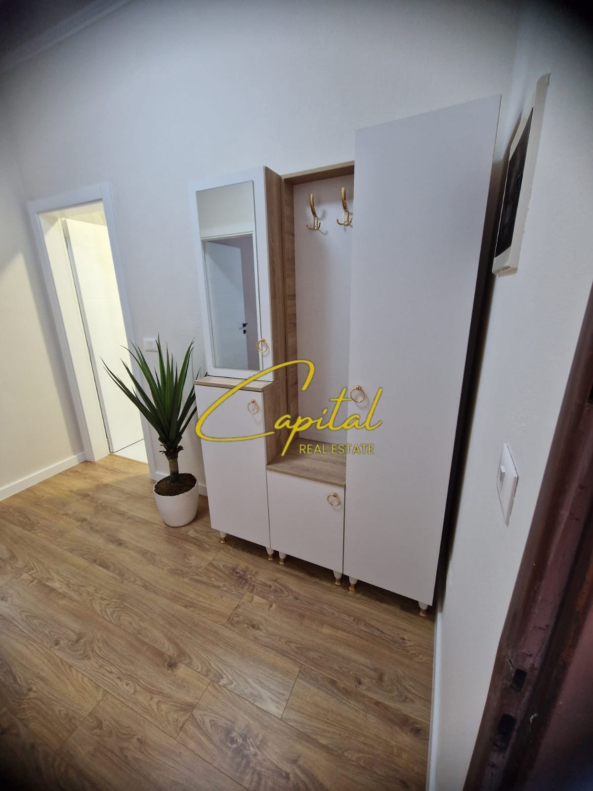 APARTAMENT ME QERA 2+1 VASIL SHANTO 800 EURO