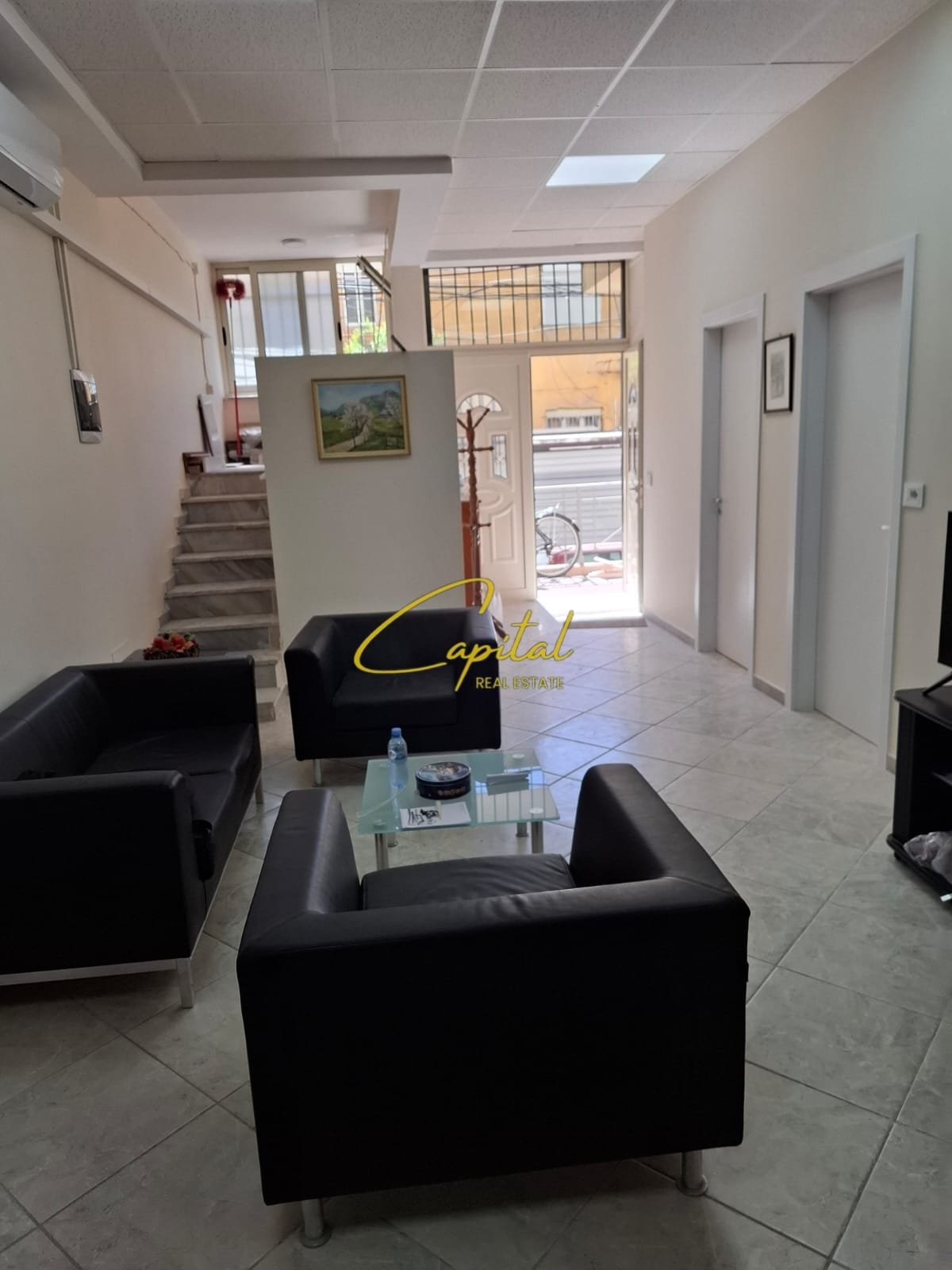 WhatsApp Image 2025-10-16 at 5.37.59 PM APARTAMENT ME QERA 2+1 21 DHJETORI 750 EURO