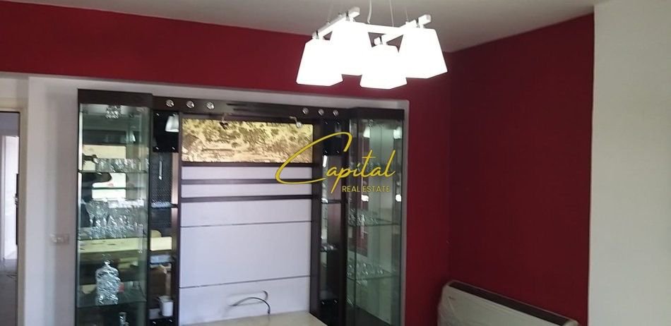 APARTAMENT ME QERA 3+1 RRUGA E DIBRES 800 EURO