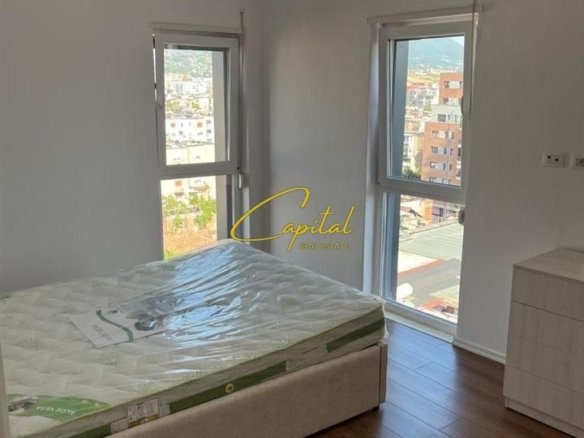 APARTAMENT ME QERA 1+1 PAZARI I RI 60.000 LEKE