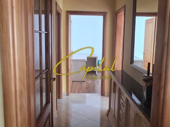 APARTAMENT ME QERA 3+1+2 RRUGA FROSINA PLAKU 700 EURO