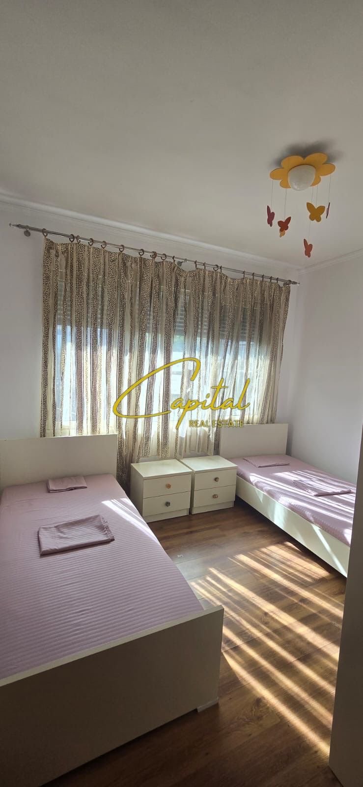APARTAMENT ME QERA 3+1+2 RRUGA FROSINA PLAKU 700 EURO