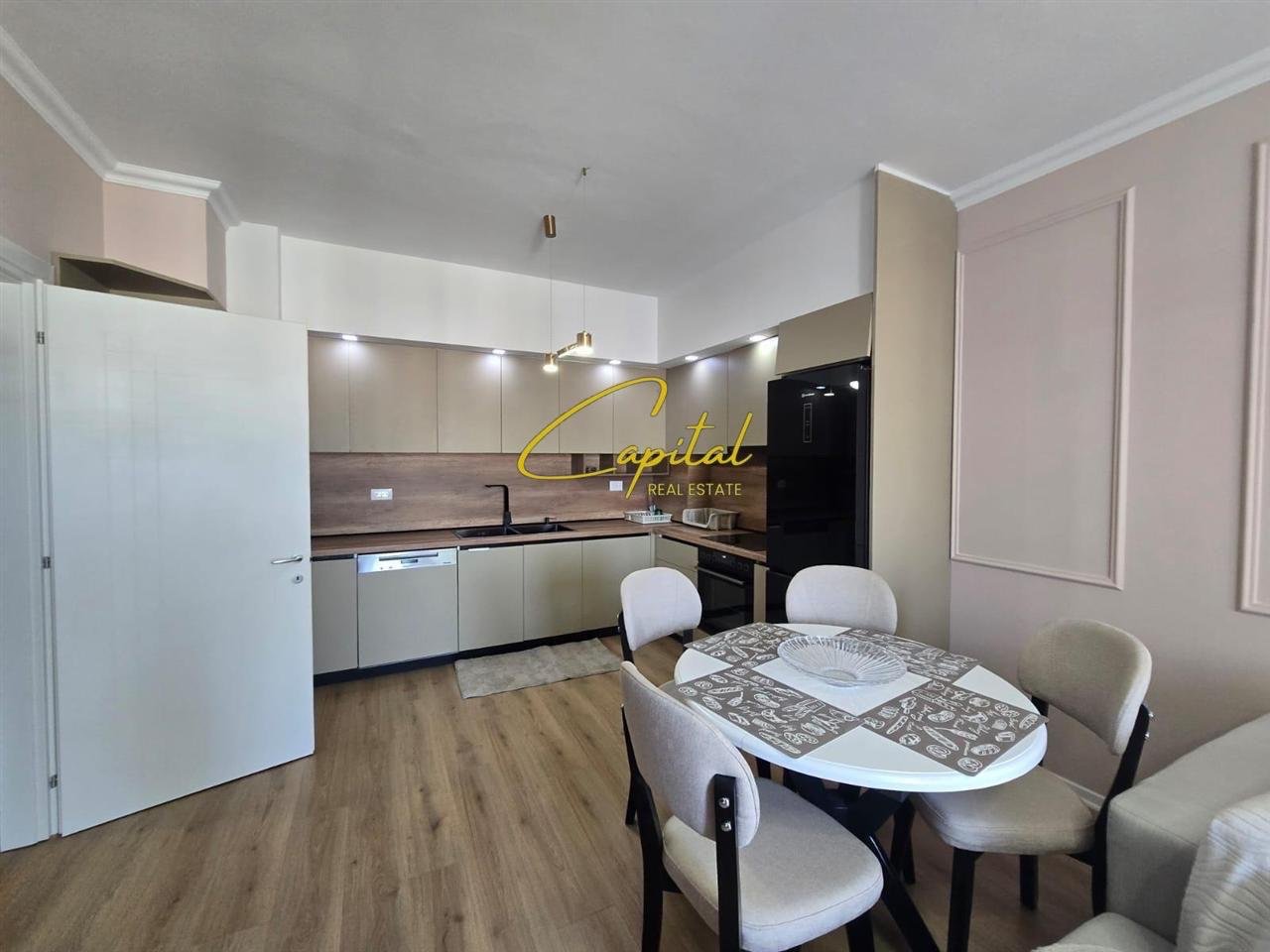 APARTAMENT ME QERA 2+1 ASTIR 60.000 LEKE