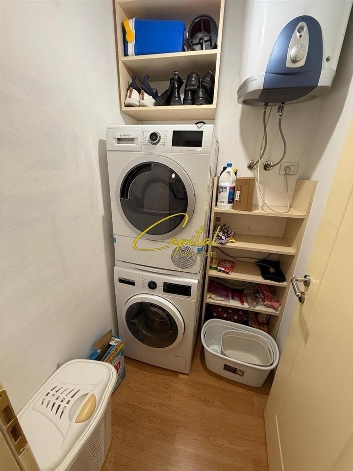 SHITET APARTAMENT 2+1 ISH STACIONI TRENIT 400.000 EURO