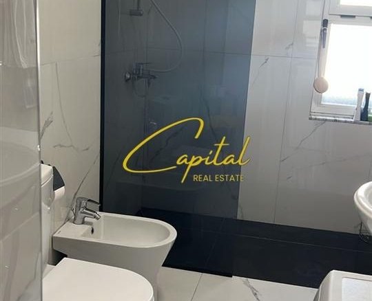 APARTAMENT ME QERA 2+1 ISH BLLOKU 800 EURO