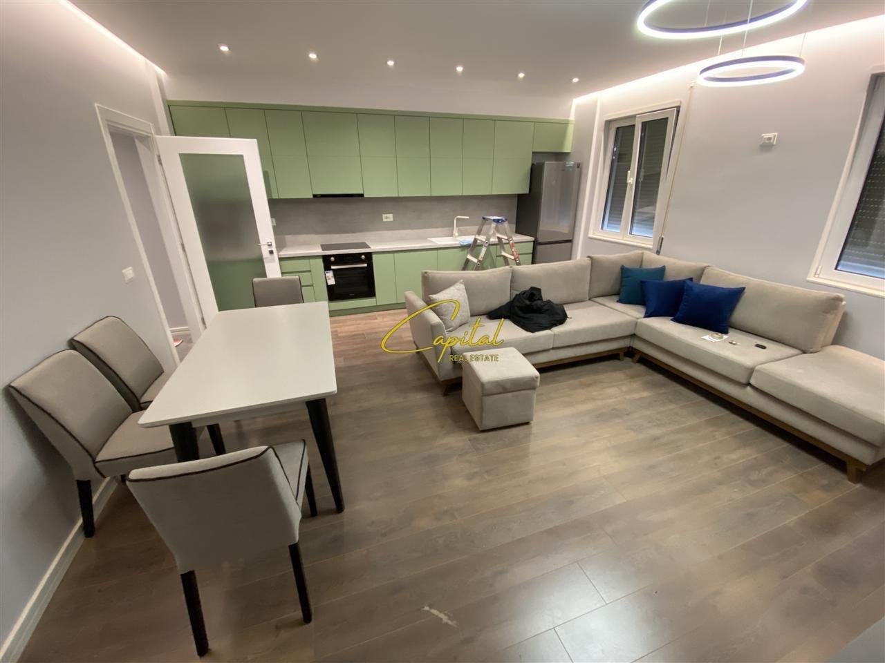 APARTAMENT ME QERA 2+1 LIQENI I THATE 80.000 LEKE