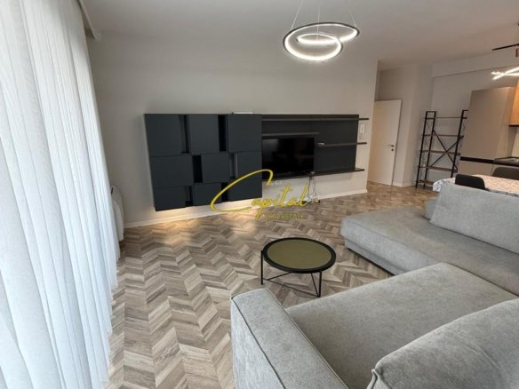 APARTAMENT ME QERA 3+1 PAZARI I RI 900 EURO