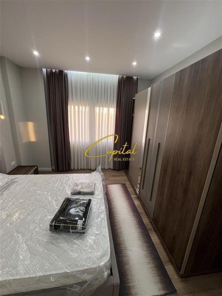 APARTAMENT ME QERA 1+1 LIQENI I FARKES 60.000 LEKE