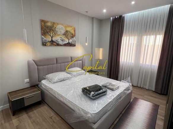 APARTAMENT ME QERA 1+1 LIQENI I FARKES 60.000 LEKE