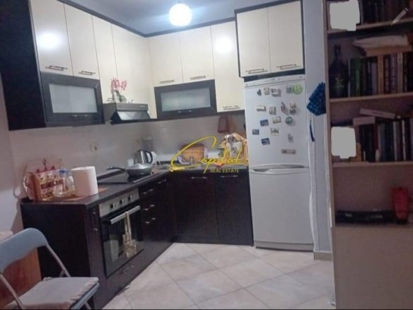 APARTAMENT ME QERA 1+1 YZBERISHT 400 EURO