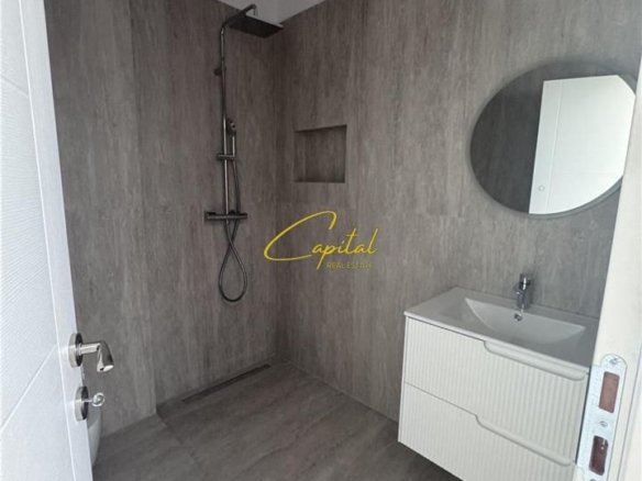 ZYRE ME QERA 120 M2 BULEVARDI I RI 650 EURO