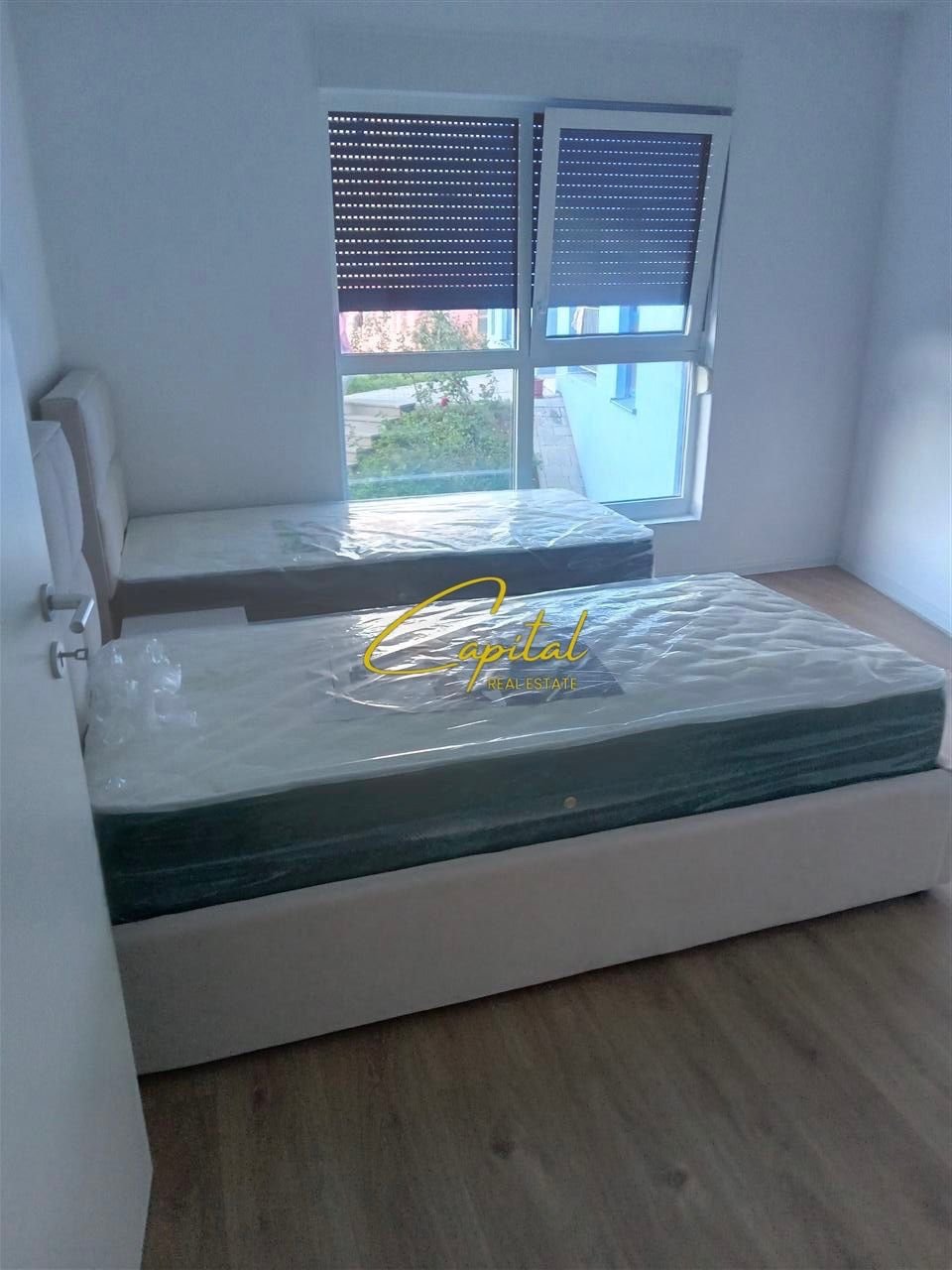 APARTAMENT ME QERA 1+1 ALI DEMI 45.000 LEKE