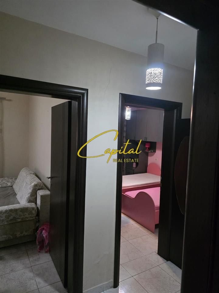 APARTAMENT ME QERA 1+1 RRUGA BARDHYL 420 EURO