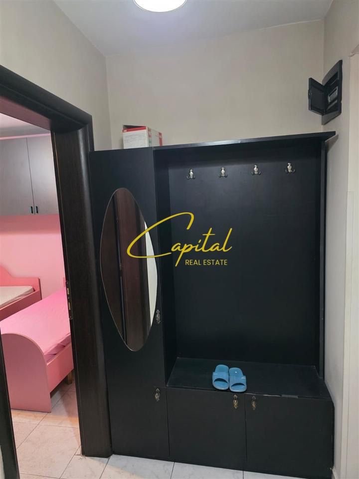 APARTAMENT ME QERA 1+1 RRUGA BARDHYL 420 EURO