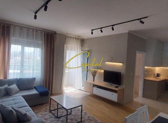 APARTAMENT ME QERA 1+1 RRUGA E DIBRES 60.000 LEKE